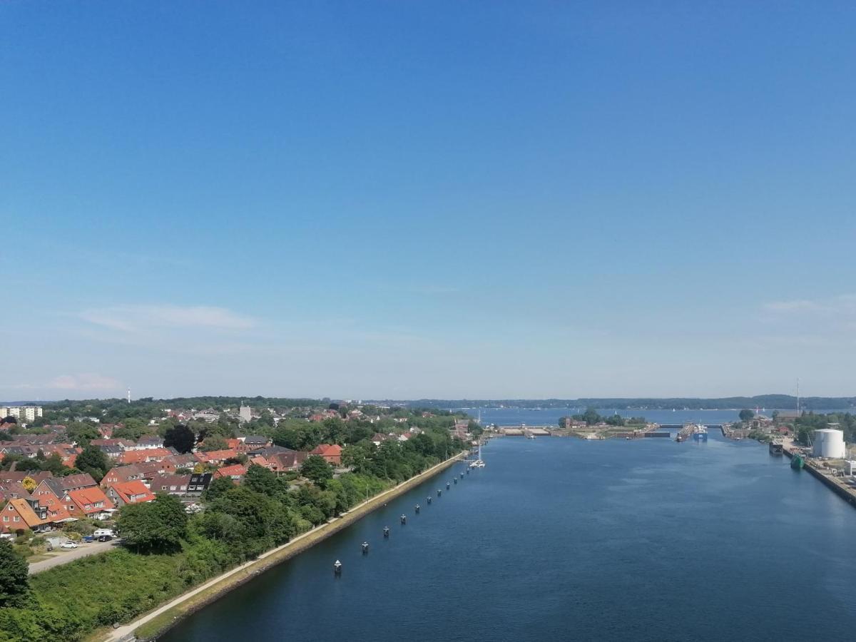 Backstage Apartment Kiel-Holtenau Экстерьер фото